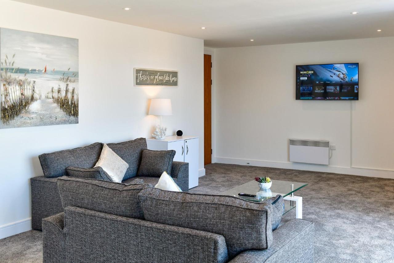 Just Stay Wales - Meridian Tower Marina & City View - 2 Bed Apartment Swansea Eksteriør billede